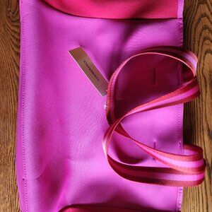 BNWT Summersalt Neon Pink Neoprene Large Beach Pool Bag FabFitFun Summer